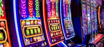 Slot online dengan berbagai tema menarik dan fitur bonus di indobet88
